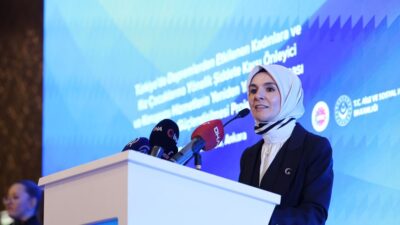 Ankara’da düzenlenen ‘Depremden Etkilenen Kadın ve Kız Çocuklarına Yönelik Şiddetle