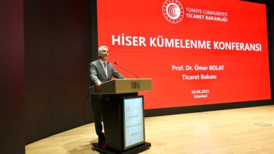 Hizmet Sektörü Rekabet Gücünün Artırılması Projesi (HİSER) Kümelenme Konferansında konuşan