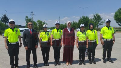 Afyonkarahisar Valisi Doç. Dr. Kübra Güran Yiğitbaşı, İl Emniyet Müdürü