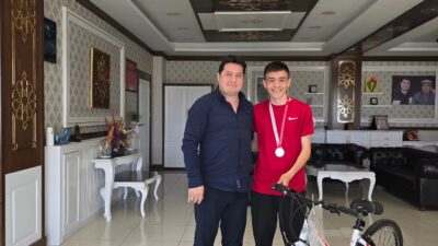 Bursa’da düzenlenen U18 Atletizm Ligi yarışlarında 1500 ve 3000 metre