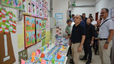 Dinar’da eğitim öğretim hayatına yeni başlayan minik öğrencilerin hazırladığı ‘Aydınlığa