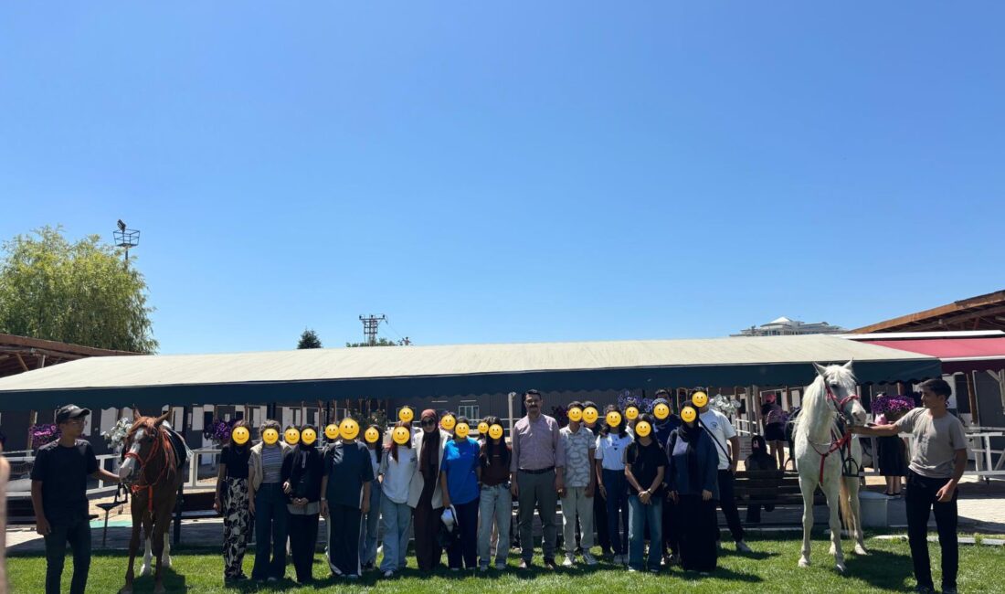 Emirdağ Kaymakamlığı’na bağlı Emirdağ Sosyal Yardımlaşma ve Dayanışma Vakfı’ndan destek