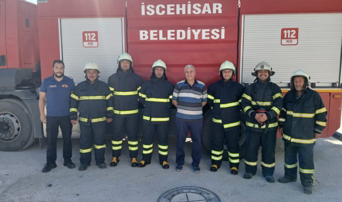 İscehisar Belediyesi itfaiye personeline eğitim verildi İscehisar Belediyesi’nde itfaiye personeline hizmet içi eğitim verildi. İscehisar Belediyesi