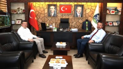 AK Parti Uşak Milletvekili Fahrettin Tuğrul, Sandıklı Belediye Başkanı Adnan