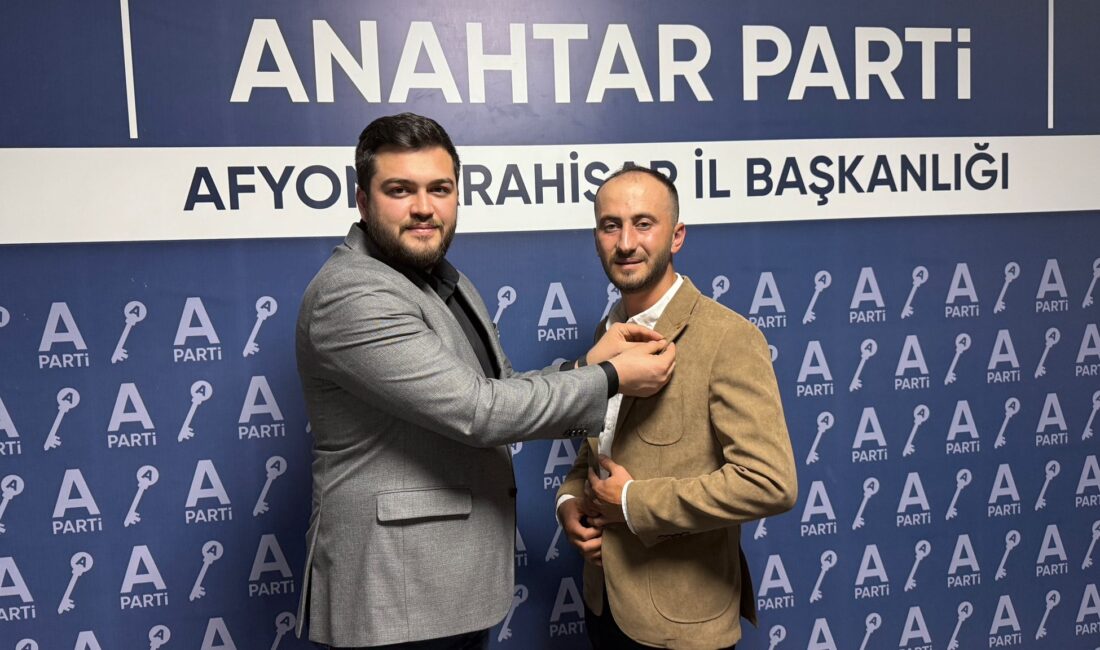 Afyonkarahisar/Çay Anahtar Parti İlçe Başkanlığı görevine Mustafa Ayyıldız atandı.
