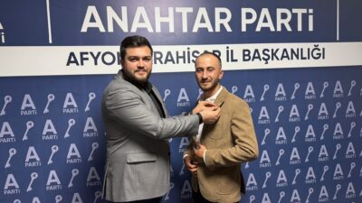 Afyonkarahisar/Çay Anahtar Parti İlçe Başkanlığı görevine Mustafa Ayyıldız atandı.

