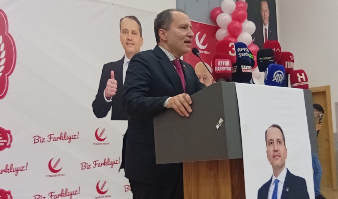 Yeniden Refah Partisi Genel Başkanı Dr. Fatih Erbakan, Afyonkarahisar'da düzenlenen