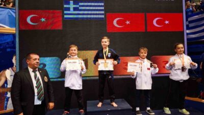 Karadağ’ın Bar kentinde düzenlenen 29. Balkan Çocuklar Karate Şampiyonası’nda, Afyonkarahisar’ın