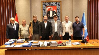 Kütahya Sebzeciler ve Pazaryerleri Esnaf Odası Başkanı Hakan Akdaş ve
