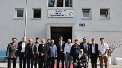 Kütahya Belediye Başkanı Eyüp Kahveci, Kurban Bayramı dolayısıyla belediye bünyesinde