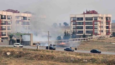 Eskişehir’de çöp konteynerine atılan sigara izmariti nedeniyle çıkan yangın itfaiye