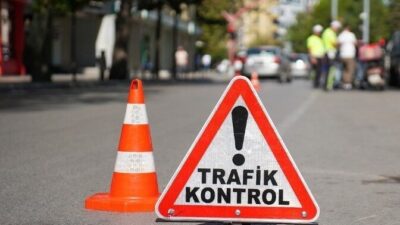 Isparta-Konya Karayolu’nda gerçekleştirilen dron destekli trafik denetiminde hatalı sollama yapan