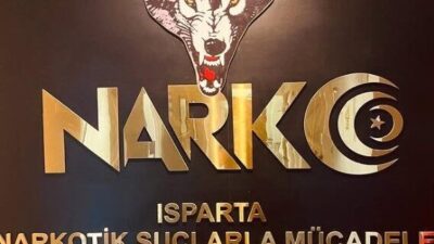 Isparta’da İl Emniyet Müdürlüğü ekiplerince yürütülen iki ayrı uyuşturucu operasyonunda,