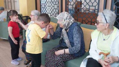 Tepebaşı Belediyesi İsmail Hakkı Tonguç Erken Çocukluk Eğitim Merkezi’ndeki çocuklar,