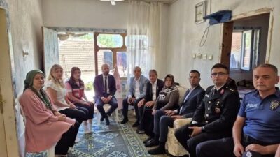 Afyonkarahisar Sinanpaşa Kaymakamı Emrah Aslan, İl Emniyet Müdürü Ahmet Birtan