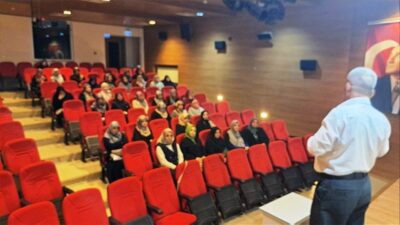 Simav İlçe Müftülüğüne bağlı Kur’an kurslarında görev yapan bayan öğreticilere,