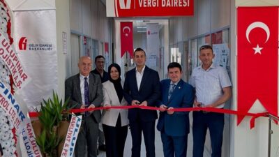 Afyonkarahisar’ın Sinanpaşa ilçesinde Vergi Dairesi törenle hizmete açıldı. Açılış töreni;