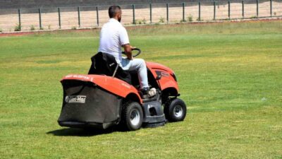 Bilecik’in Söğüt ilçesinde, Belediye Park ve Bahçeler Müdürlüğü ekipleri tarafından