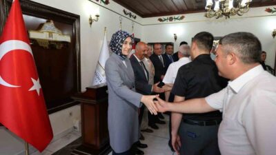 Afyonkarahisar Valisi Doç. Dr. Kübra Güran Yiğitbaşı, bayram tatili dönüşü