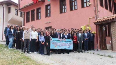 Türk Ocakları Eskişehir Şubesi tarafından Millî Mefkûre Mektebi çatısı altında