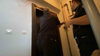 Eskişehir’de yalnız başına yaşadığı evinde baygınlık geçiren yaşlı kadın, itfaiye