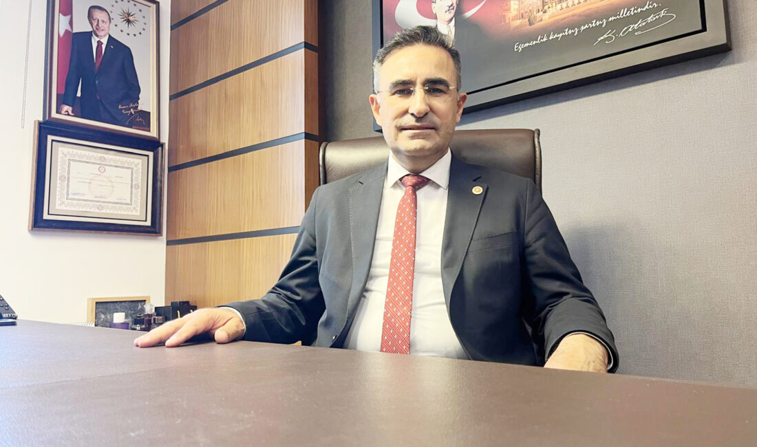 ‘Türkiye artık enerjisini kalkınmaya, kardeşliğe ve istikrara harcayacaktır’ Milletvekili Arslan, Cumhurbaşkanı Erdoğan’ın AK Parti 32. İstişare ve Değerlendirme