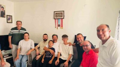 Eskişehir Gençlik ve Spor İl Müdürü Hasan kalın, 8 çocuk