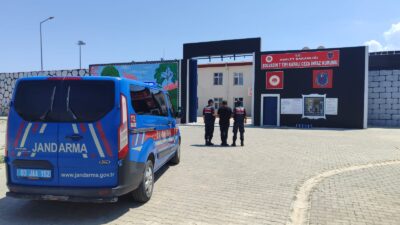 Afyonkarahisar İl Jandarma Komutanlığı, aranan şahısların tespiti ve yakalanmasına yönelik