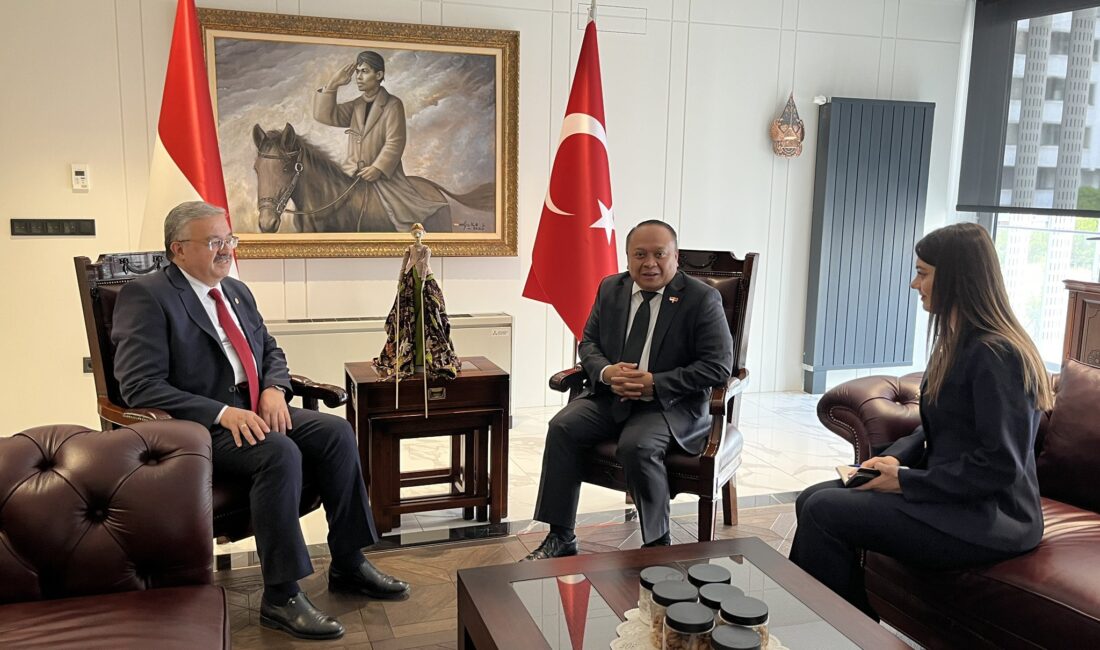 AK Parti Afyonkarahisar Milletvekili İbrahim Yurdunuseven, Endonezya Büyükelçiliği TBMM Endonezya