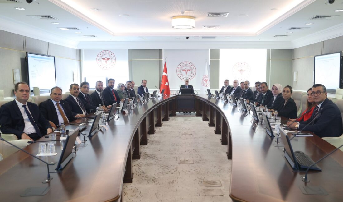 AK Parti Afyonkarahisar Milletvekili Hasan Arslan, Sağlık Bakanı Prof. Dr.