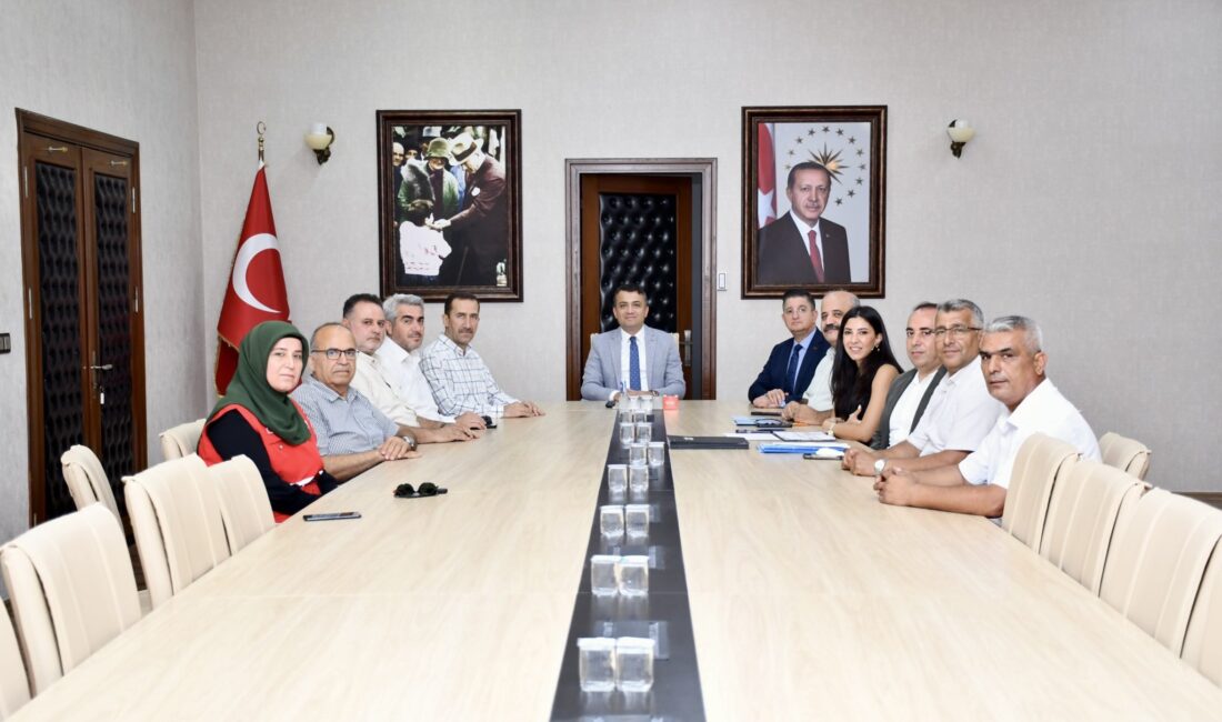 Afyonkarahisar eski Vali Yardımcısı ve Dörtyol Kaymakamı Mehmet Keklik başkanlığında,