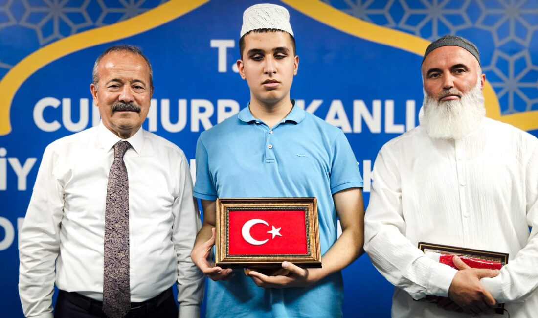 Milliyetçi Hareket Partisi (MHP) Afyonkarahisar Milletvekili Mehmet Taytak, düzenlenen Kur’an-ı