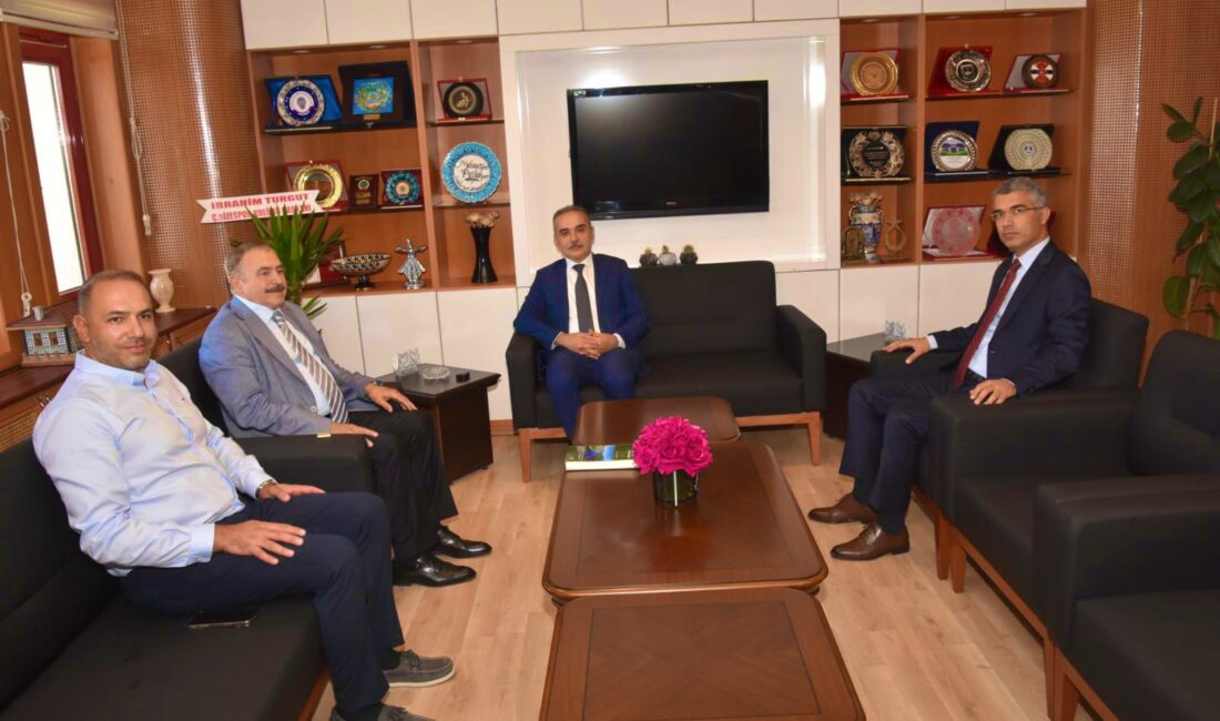 Eski Orman ve Su İşleri Bakanı Prof. Dr. Veysel Eroğlu,