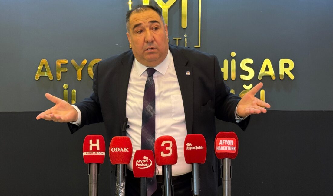 İYİ Parti İl Başkanı Mısırlıoğlu, AK Parti İl Başkanı Şahin’in