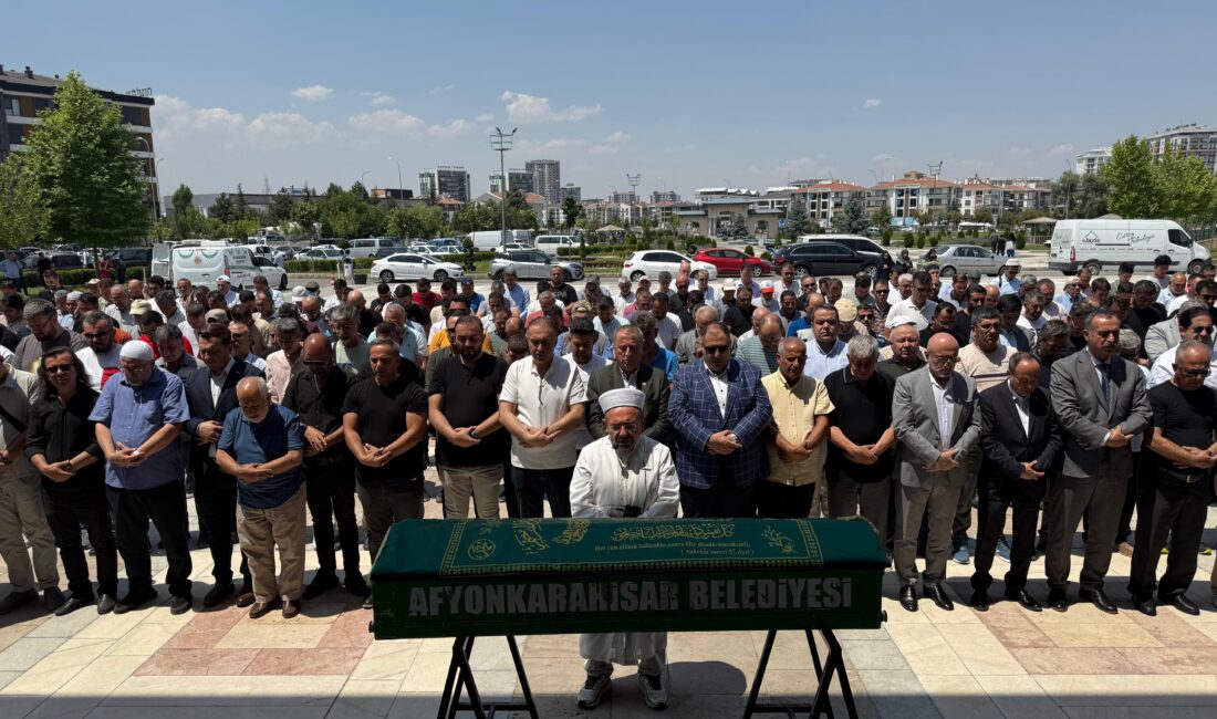 Afyon Gazeteciler Cemiyeti (AGC) eski başkanlarından, gazeteci ve araştırmacı yazar