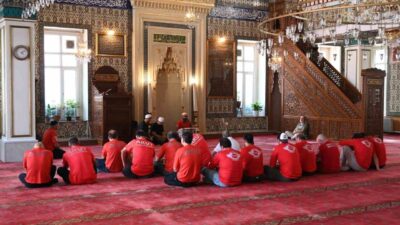 Eskişehir Arama Kurtarma Derneği (AKUT) tarafından orman şehitleri için mevlit