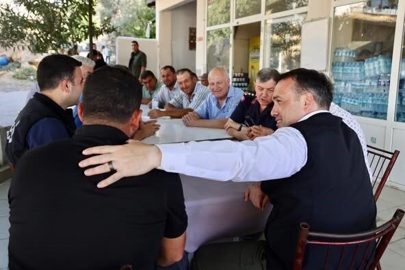 Bilecik Valisi Faik Oktay Sözer’den yangın sonrası Selçik Köyü’ne ziyaret Bilecik Valisi Faik Oktay, geçtiğimiz günlerde yangın çıkan Osmaneli ilçesine
