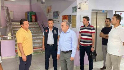 Bilecik’in Bozüyük ilçesinde Kaymakam Adem Öztürk, onarım çalışmaları devam eden