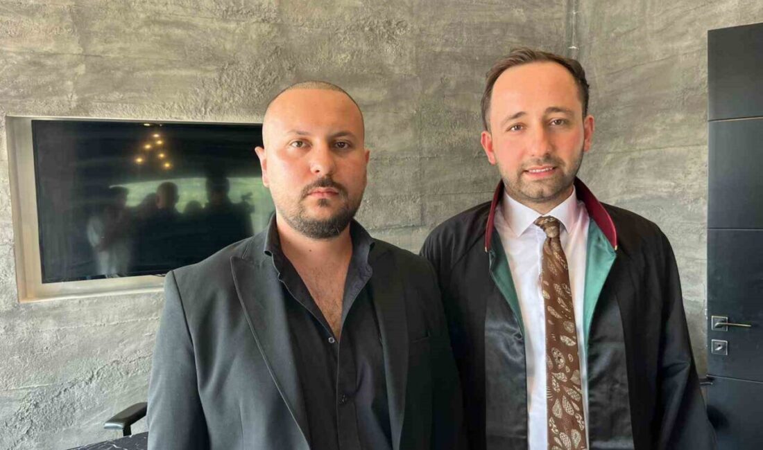 Dublör kullanarak 10 milyon TL dolandıran 5 şüpheli tutuklandı Eskişehir’de sahte kimlikle arsa tapusu sattığı, dublör kullanarak banka hesabı