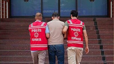 Isparta’da ruhsatsız av tüfeği ve sentetik kannabinoid ele geçirildi, uyuşturucu