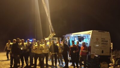 Bursa’nın Harmancık ilçesinde çıkan orman yangınına müdahale eden Orman Bölge