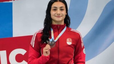 Eskişehir’den EYOF Festivali’ne katılım sağlayan yüzücü Seher Kaya, Avrupa 3’üncülüğü