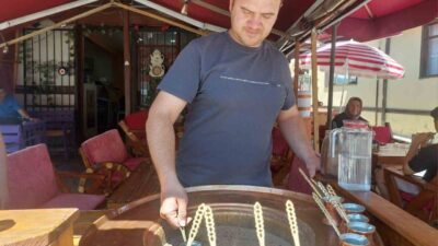 Eskişehir’deki turist yoğunluğunun azalmasından dolayı ekonomik zorluk yaşayan bazı Odunpazarı