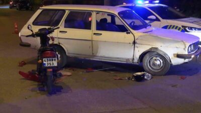 Kütahya’nın Tavşanlı ilçesinde otomobil ile motosikletin çarpışması sonucu meydana gelen