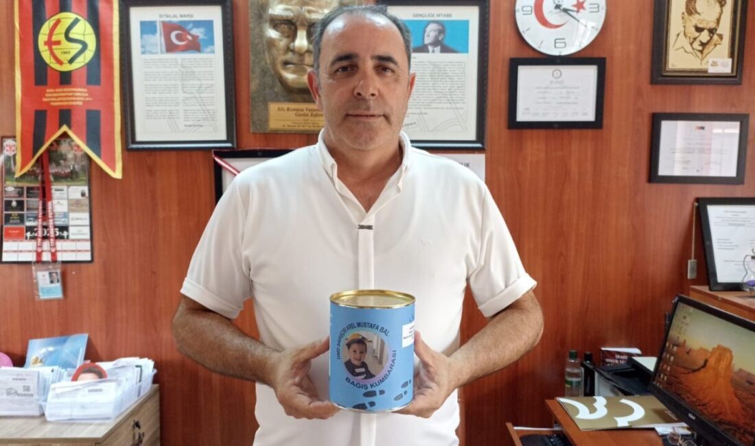 10 yaşındaki çocuk DMD hastası bebek için harçlığını bağışladı Eskişehir’de Duchenne Kas Distrofisi (DMD) hastası bebek için kumbarasında biriktirdiği