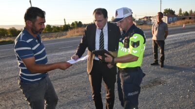 Çay İlçe Jandarma Komutanlığı tarafından Çay-Dinar karayolu üzerinde ‘Yol Kontrol