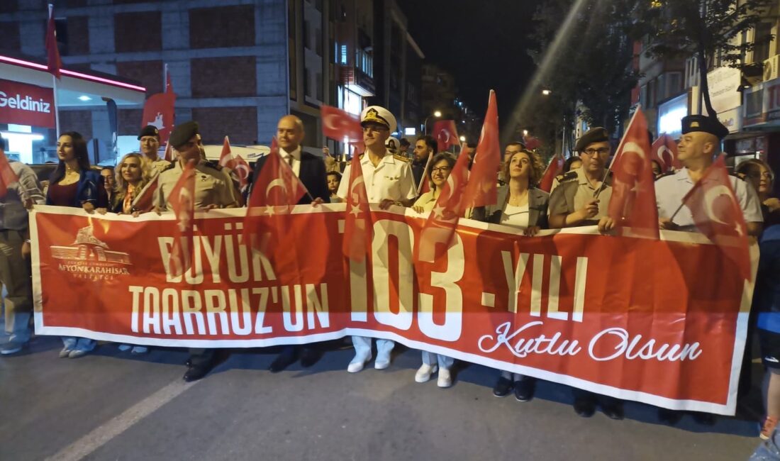 Afyonkarahisar’da 30 Ağustos Zafer Bayramı etkinlikleri kapsamında 29 Ağustos akşamı
