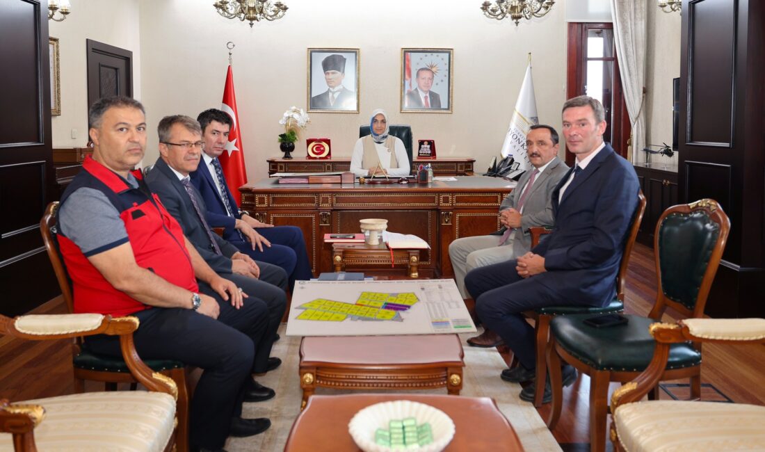 Afyonkarahisar Valisi Doç. Dr. Kübra Güran Yiğitbaşı başkanlığında Organize Tarım