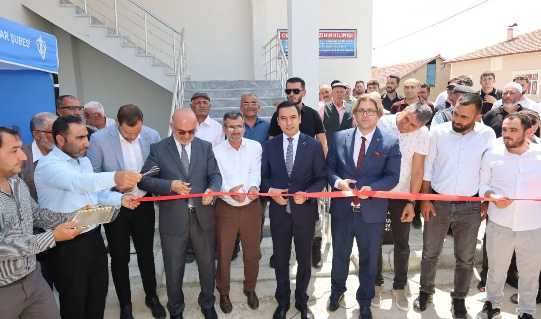 Dinar’ın Haydarlı Beldesi Ocaklı Mahallesi’nde yapımı tamamlanan Sultan Alparslan Camisi