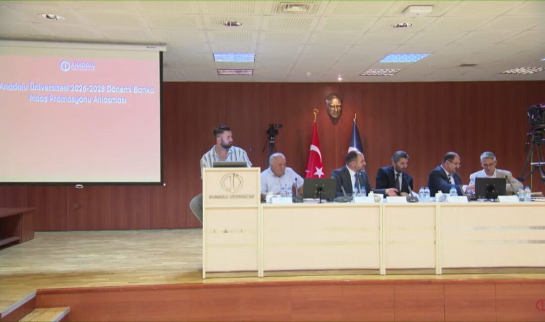 Eskişehir’de 8 bankanın katılım sağladığı Anadolu Üniversitesi 2026-2028 dönemi banka